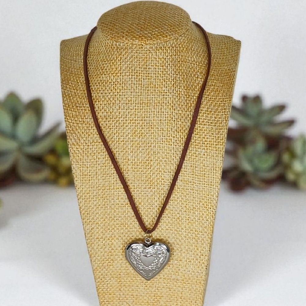 Stainless Steel Silver Heart Locket Cord Medallion Necklace Coquette Y2k 2000s